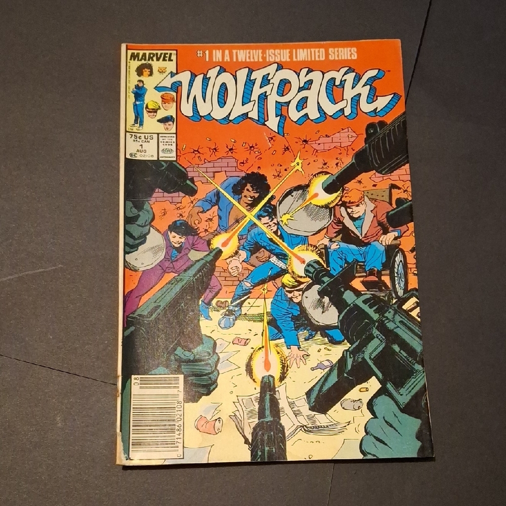 Marvel Wolfpack Comic with Dynamic Cover Art - Picture 1 of 4